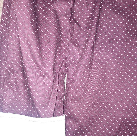 Shirt - Picture 3 of 4